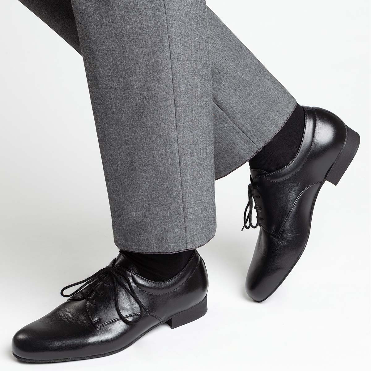 mens dance shoes for wide feet