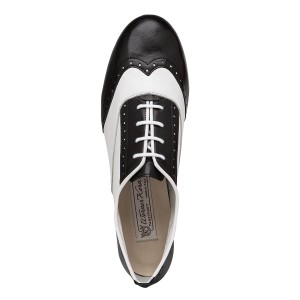 Taylor_LS_schwarz_weiss_2